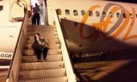 Absurdo: Cadeirante se arrasta para entrar em avião da Gol em Foz do Iguaçu
