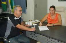 Laranjeiras - Sirlene Svartz decreta moratória para garantir o pagamento dos salários dos servidores