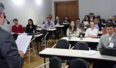 Nova Laranjeiras - Funcionários da Câmara de vereadores participam de curso em Curitiba