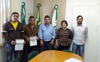 Rio Bonito - Prefeito Ademir Fagundes assina posse de dois novos conselheiros tutelares