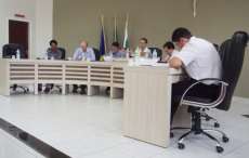 Guaraniaçu - Câmara de Vereadores extingue cargos em comissão