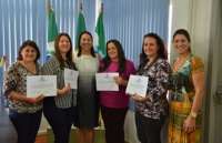 Laranjeiras - Prefeita entrega certificados da primeira turma de Gestores dos Espaços Cidadãos