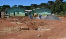 Pinhão - Obras de fundação da quadra poliesportiva da escola Santa Terezinha tiveram inicio nesta semana