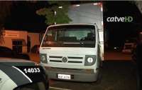 Três Barras - Caminhão furtado é recuperado em Cascavel