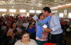 Pinhão - Noite Rosa promovida pela secretaria de assistência social homenageou as mulheres com diversas atividades