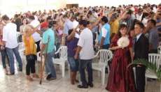 Quedas - Casamento comunitário reúniu 108 casais nesta quinta