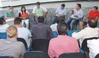 Quedas - Prefeito reúne vereadores para discutir projetos polêmicos