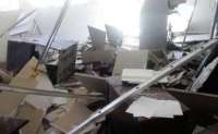 Ibema - Ladrões explodem parte do prédio da prefeitura - Veja reportagem completa