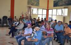 Porto Barreiro -  Realizada distribuição de patrulhas e equipamentos agrícolas à comunidades