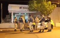 Bandidos invadem Banco do Brasil e fogem com munições de vigilantes