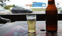 A cada seis horas, uma pessoa morre vítima de alcoolismo no Paraná