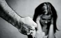 Senado aprova PEC que garante ajuda a mulheres vítimas de violência doméstica