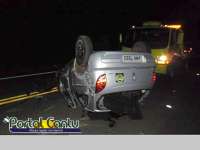 Guaraniaçu – Motorista perde controle e Capota veículo na BR 277