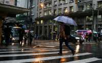 Sabádo começa chuvoso e com temperaturas mais baixas em maior parte do Paraná