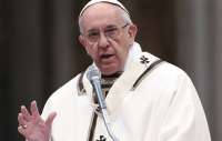 Papa Francisco cria comissão de estudo para incluir mulheres diaconisas