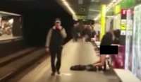 Casal é filmado fazendo sexo em estação de metrô de Barcelona
