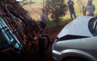 Candói - Passageira morre após carro colidir com maquina agrícola