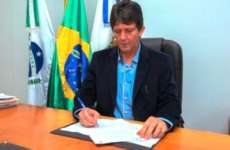 Ibema - Vice-Prefeito professor Paulo Pauwelz assume prefeitura