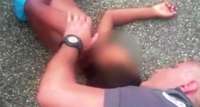 Policial deita no chão para acalmar menino atropelado; veja vídeo