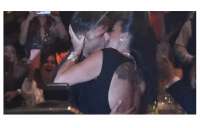 Beijo na boca de Ricky Martin é leiloado por 180 mil dólares