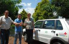 Porto Barreiro - Prefeita entrega veículo 0 km à Saúde