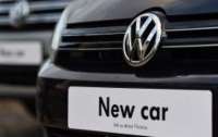 Volkswagen interrompe produção e antecipa férias coletivas de 11 mil empregados