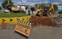 Pinhão - Prefeitura inicia operação tapa buraco em ruas da cidade