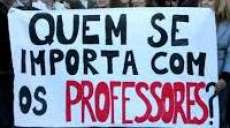 Quedas - Professores da rede estadual de ensino fazem protesto