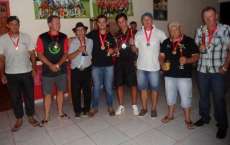 Rio Bonito - Irineu e Célinho são campeões do campeonato de bocha no campo do bugre