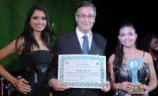 Quedas -  Araupel recebe prêmio Chico Mendes
