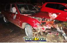 Cantagalo - Motorista cantagalense perde controle de veículo e bate na lateral de carreta