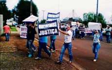 Espigão Alto - Protesto pede justiça no caso do assassinato do casal de agricultores