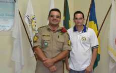 1º Sargento Rafael Pacheco e o Professor Edson Luiz