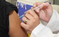 Oferta de vacina é ampliada para mais dois grupos a partir desta quarta