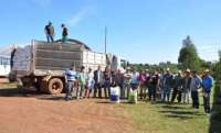 Laranjeiras - Ivan Theo entrega insumos do Plano Safra para agricultores da região do Rio do Tigre