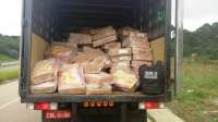 Polícia recupera caminhão carregado com carne de frango roubada no Paraná