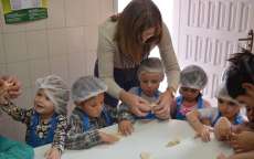 Porto Barreiro – Escola Recanto Feliz realiza projeto se divertindo com alimentos