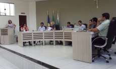 Guaraniaçu - Secretária de Educação participa da sessão da Câmara de Vereadores