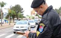 Detran orienta motoristas sobre como recorrer de multas de trânsito