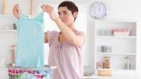 Faça uma misturinha caseira para as roupas que só podem ser lavadas a seco. Confira!