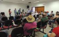 Catanduvas - Produtores participam de reunião sobre habitação rural