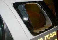 Laranjeiras - Motorista embriagado quebra vidro da viatura da PM