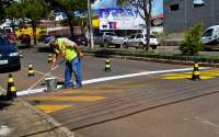 Pinhão - Ruas da cidade recebem pintura de sinalização horizontal