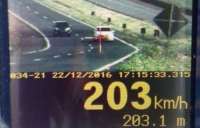 Veículo é flagrado a 203 km/h na BR-467