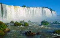 Foz do Iguaçu e Curitiba estão entre as cidades turísticas mais importantes do país