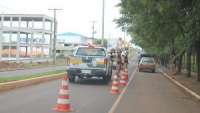 Laranjeiras - Policia Militar realizou operação bloqueio na entrada da cidade