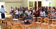 Três Barras - Agricultores da Chamada Pública participam de palestra sobre Gestão da Propriedade