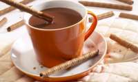 Aprenda a fazer um verdadeiro chocolate quente cremoso