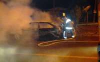 Candói - Defesa Civil atende incêndio em veículo próximo da Creche do Santa Clara