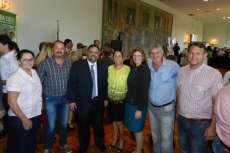 Porto Barreiro - Marinez Crotti participou em Curitiba de evento de adesão ao programa de Compra Direta